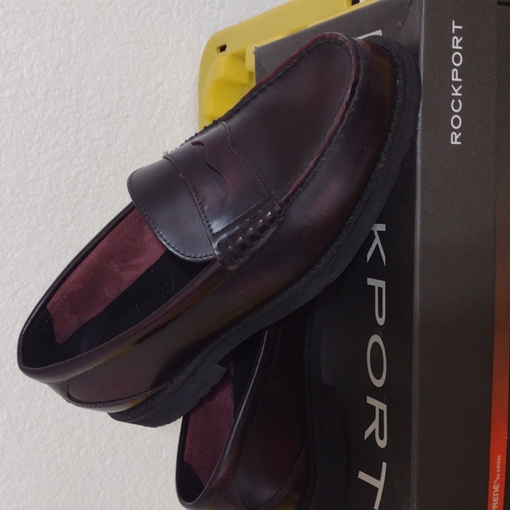 Rockport shoes